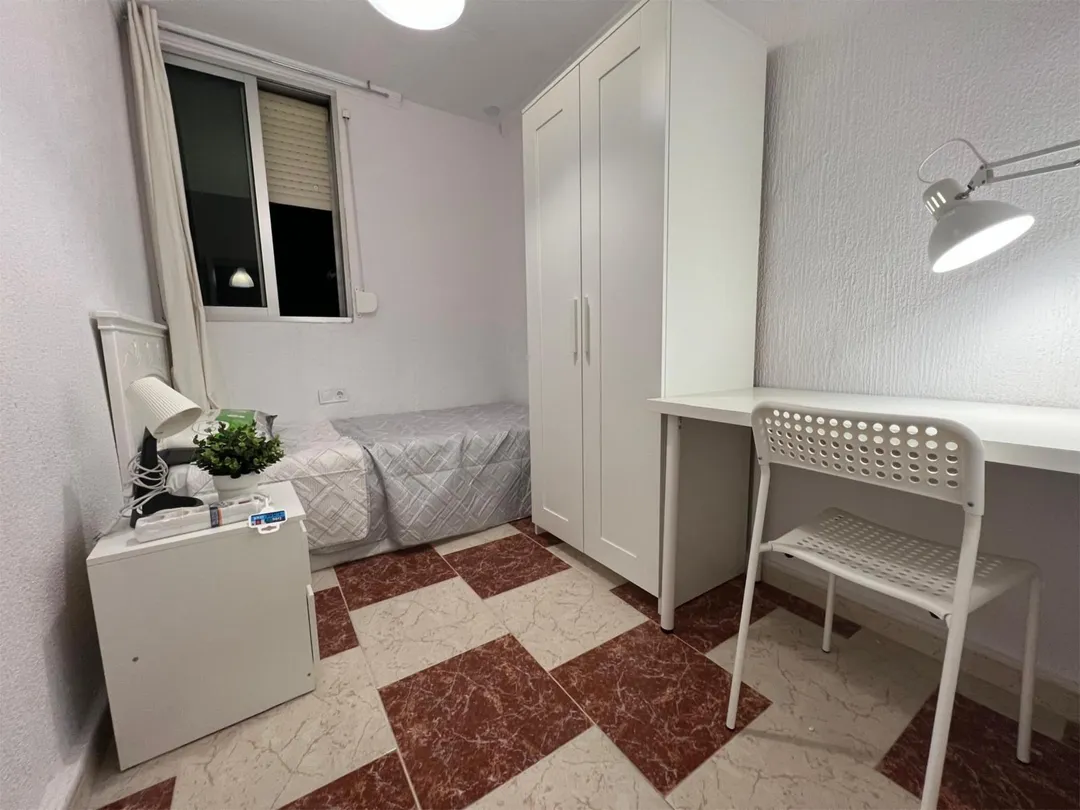 Piso en  Calle la Granadina 6 - Foto 9