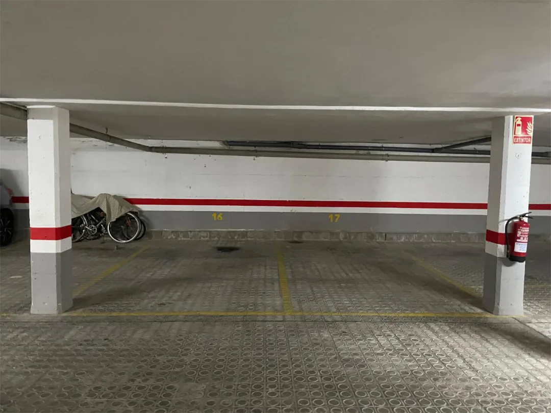 Piso en  Passeig Voramar 6 - Foto 27