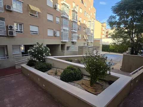 Piso en camino de Perales, 8