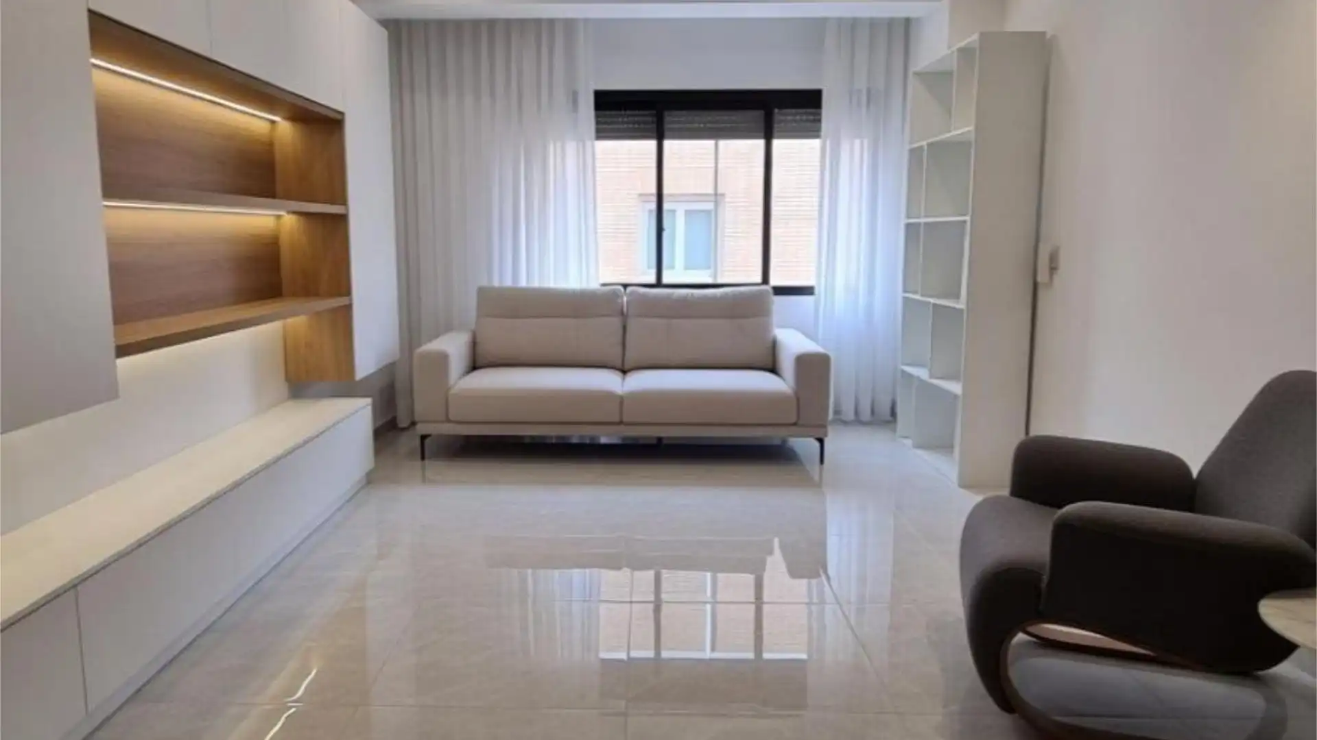 Piso en  Ronda Norte 16 - Foto 1