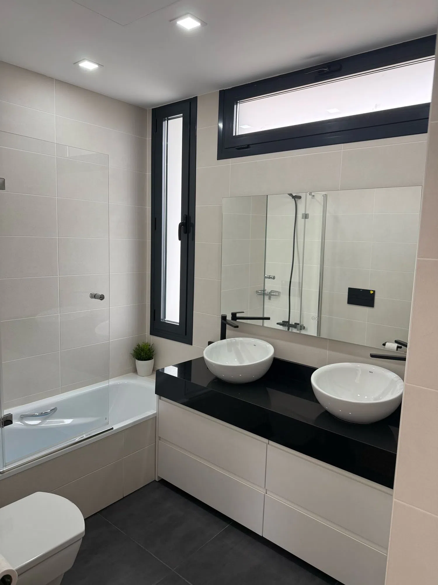 Chalet adosado en Barrio Montecarmelo - Foto 13