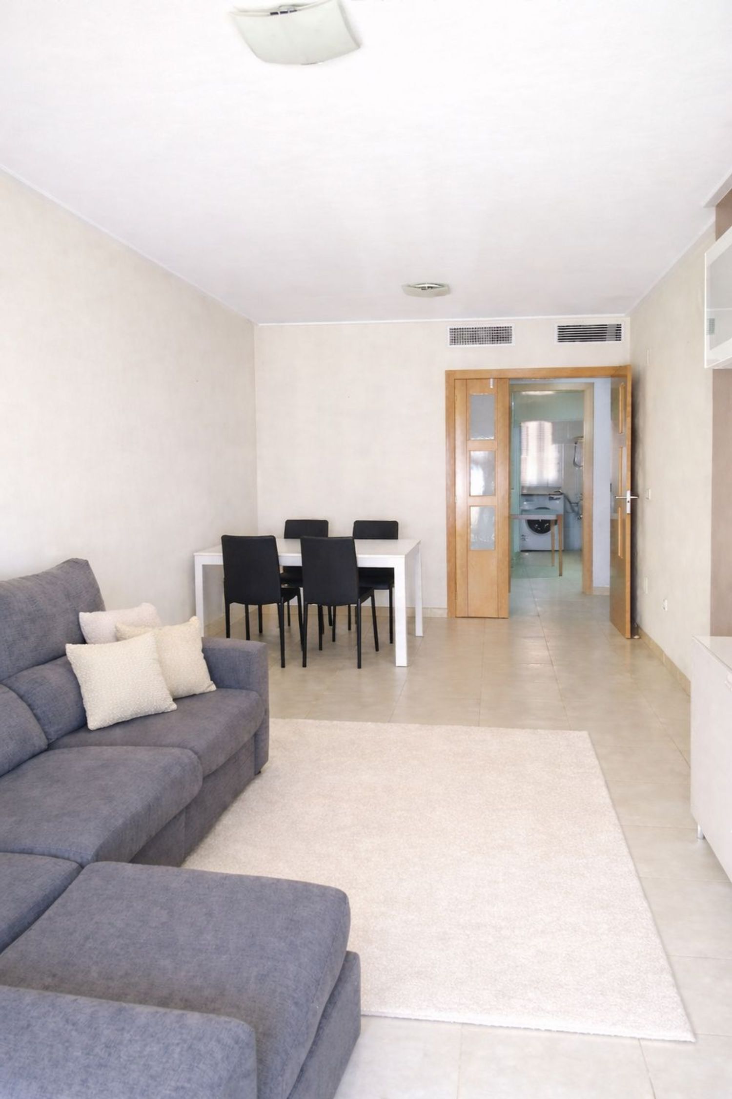 Piso en avenida Juan Carlos I, 76 - Foto 8