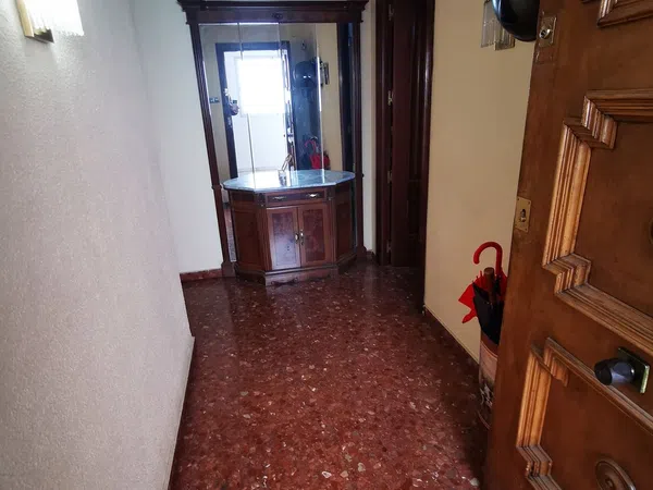 Piso en calle Cristo de la Yedra, 19