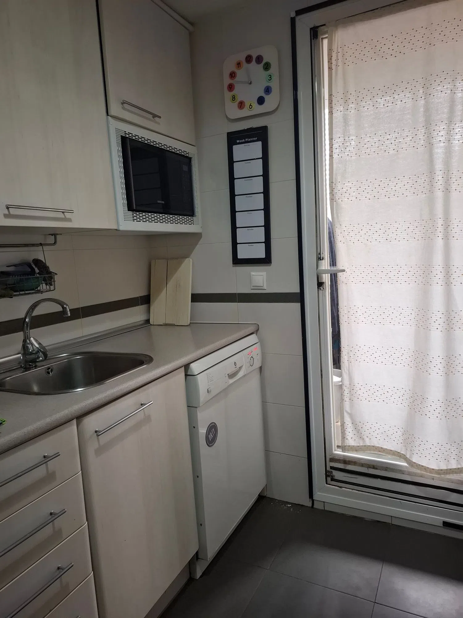 Piso en calle Monasterio de Oseira, 5 - Foto 4