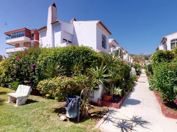 Chalet adosado en Calle Lanzarote, 10, Torre de Benagalbón, Torre de Benagalbón - Foto 1