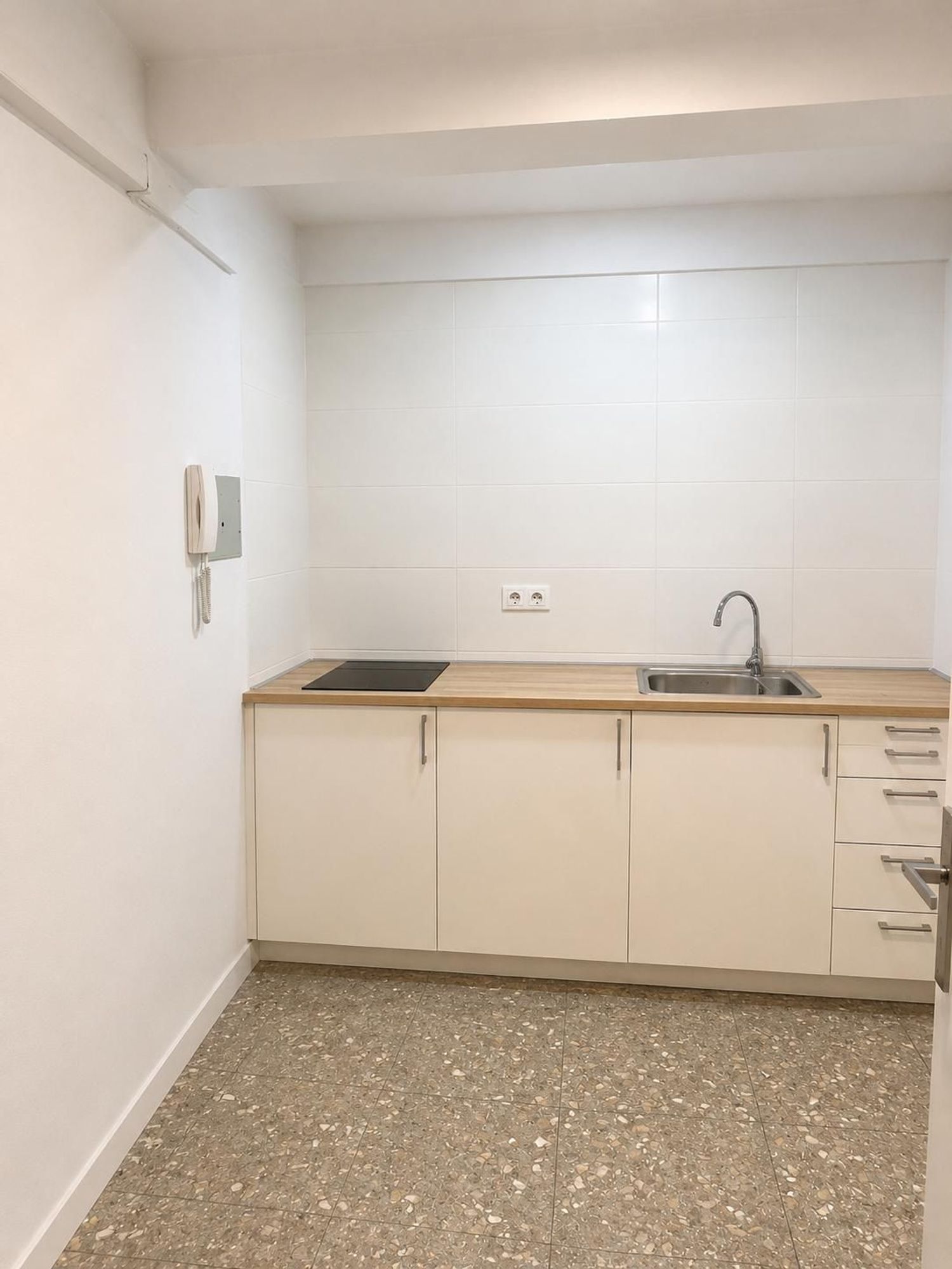 Piso en Calle d'Hernán Cortés, 10 - Foto 3