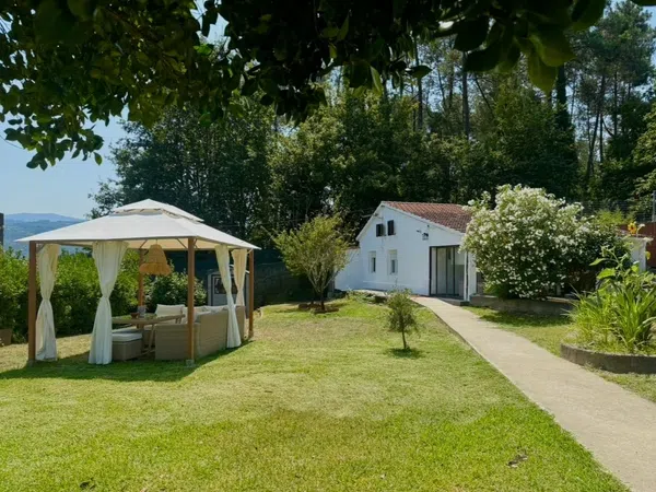Casa de pueblo en Sabaxáns s/n - Foto 1