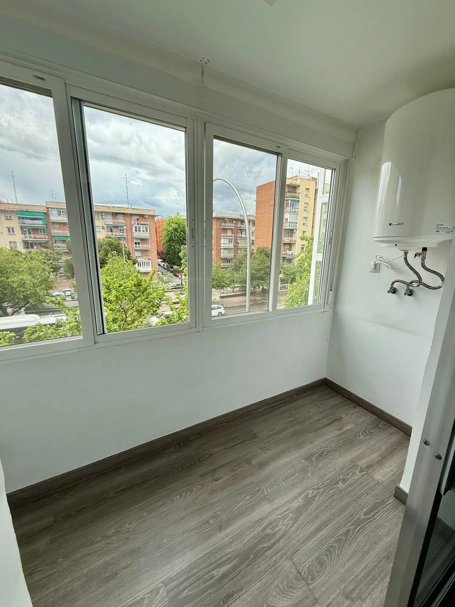 Piso en avenida del Marqués de Corbera, 8 - Foto 7