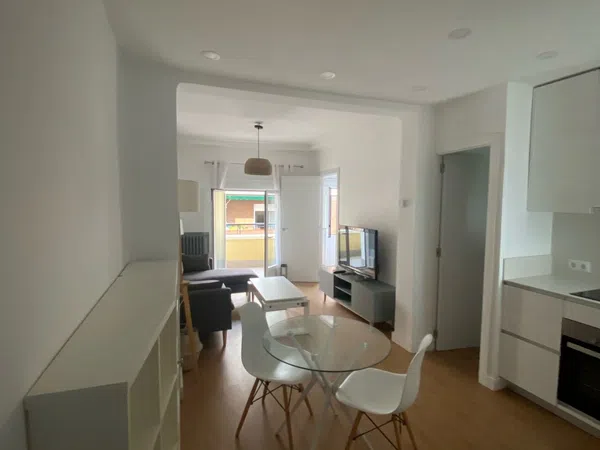 Piso en calle Fernando Ossorio, 5