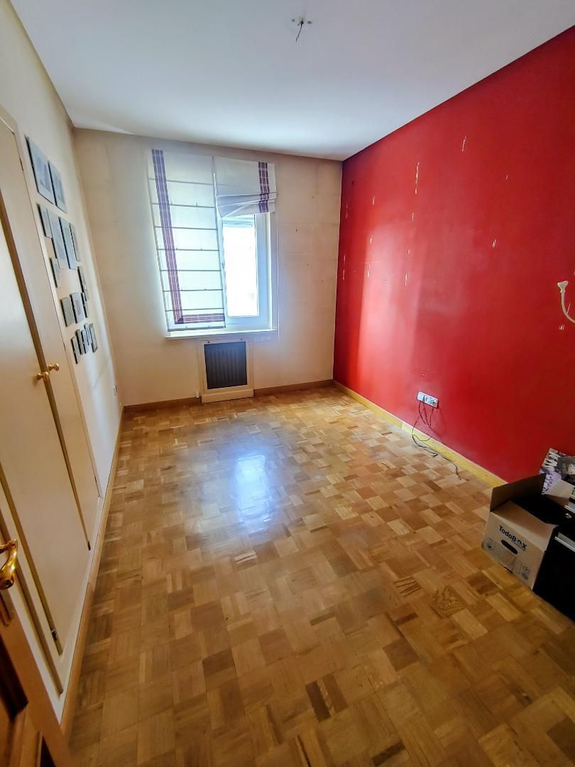 Piso en  Calle de Santander 5 - Foto 5