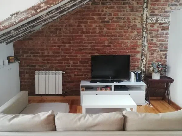 Estudio en calle Magallanes, 24