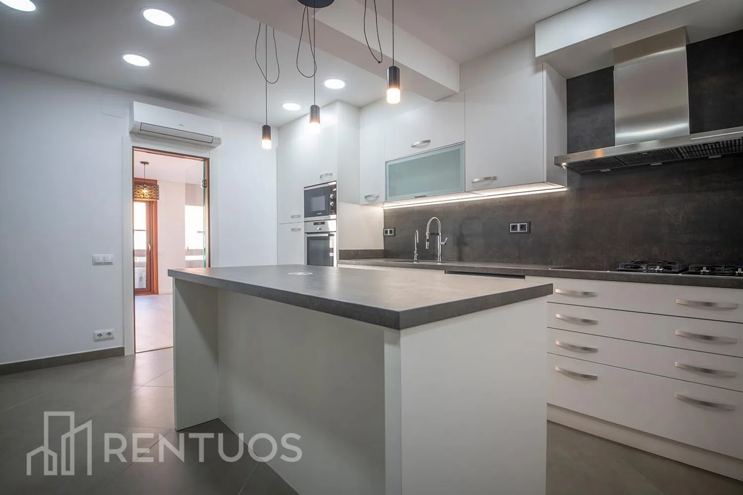 Piso en calle de Calvet - Foto 13