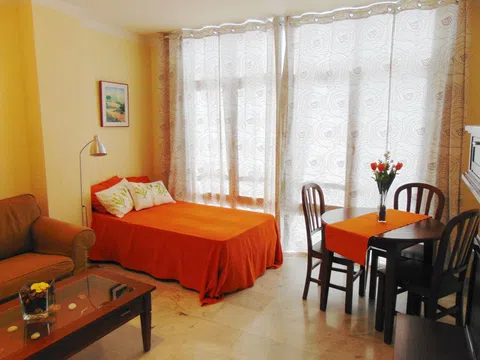 Estudio en calle Armengual de la Mota, 25