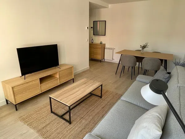 Piso en calle 8 de Marzo, 8 - Foto 1