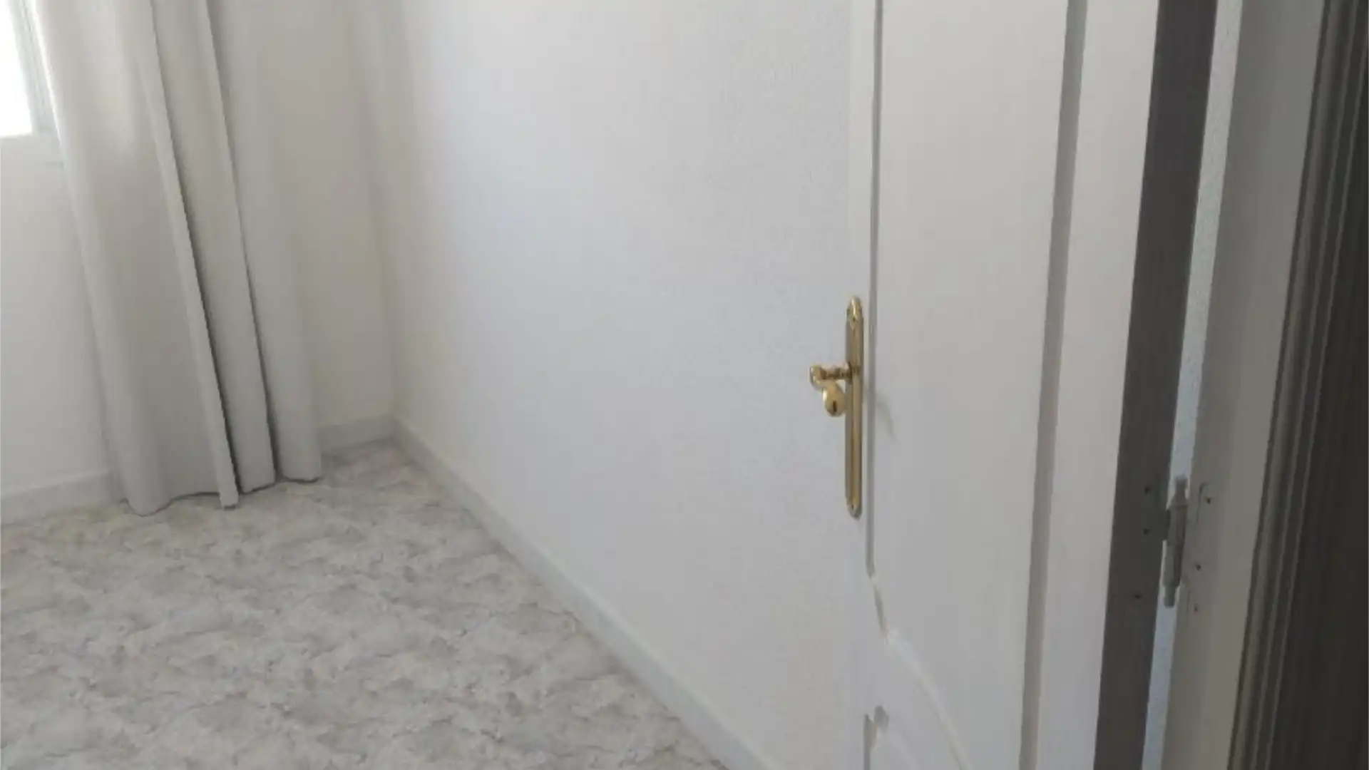 Piso en  Pasaje Río Guadajira 4 - Foto 3