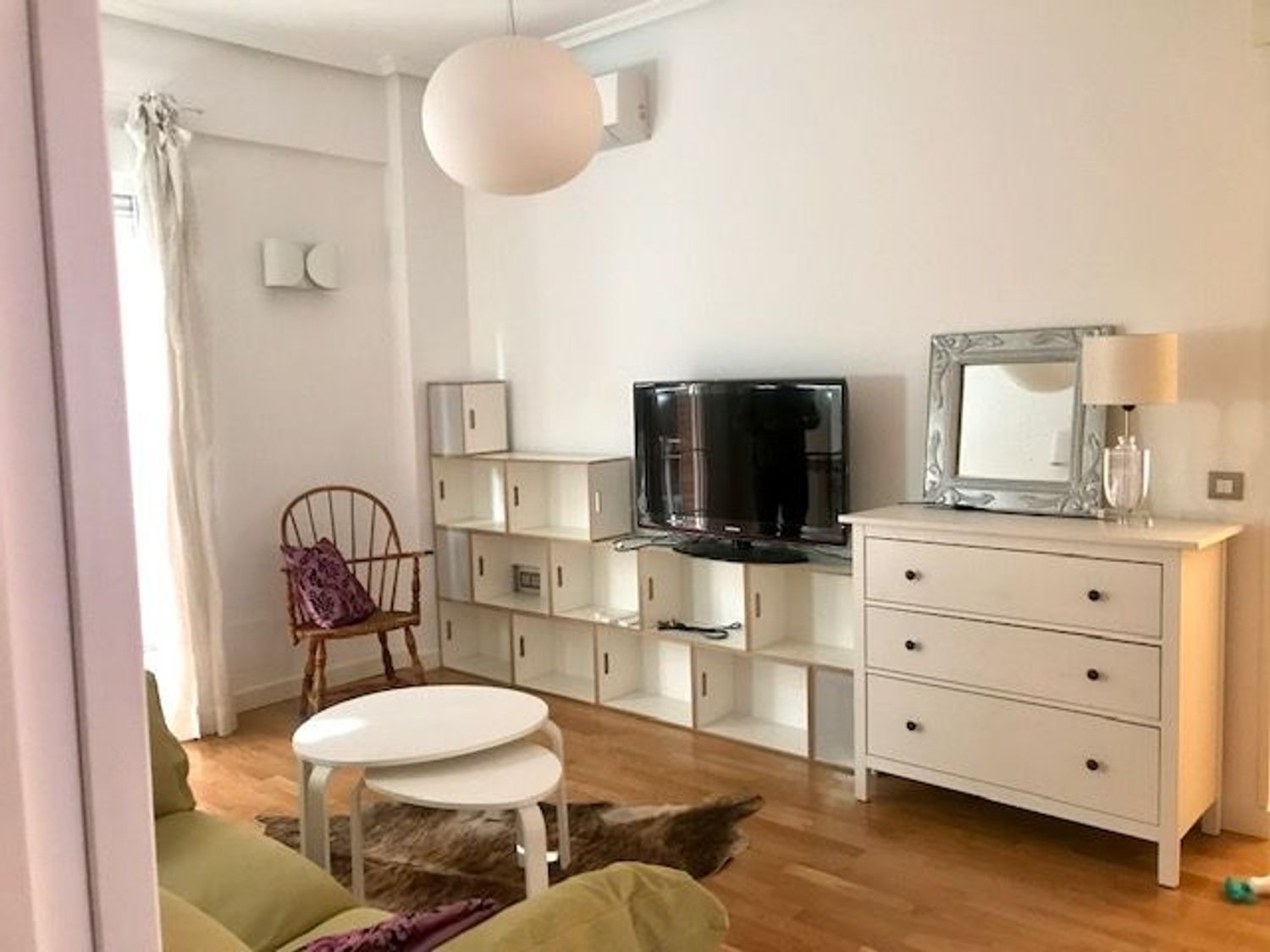 Piso en calle de la Infanta Mercedes, 59 - Foto 1