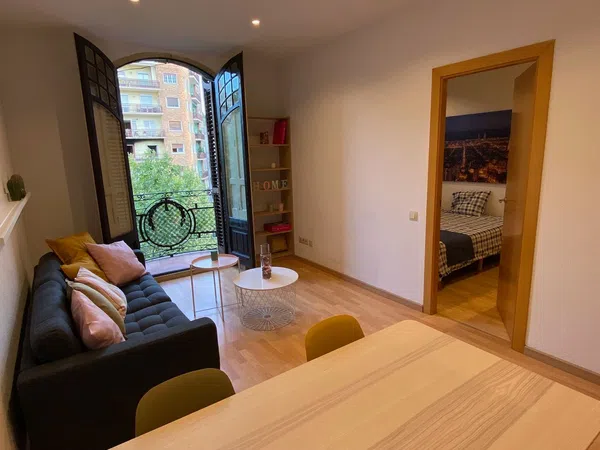 Piso en avenida del Paral·lel, 94