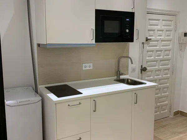 Estudio en Calle de la Reina, 9 - Foto 3