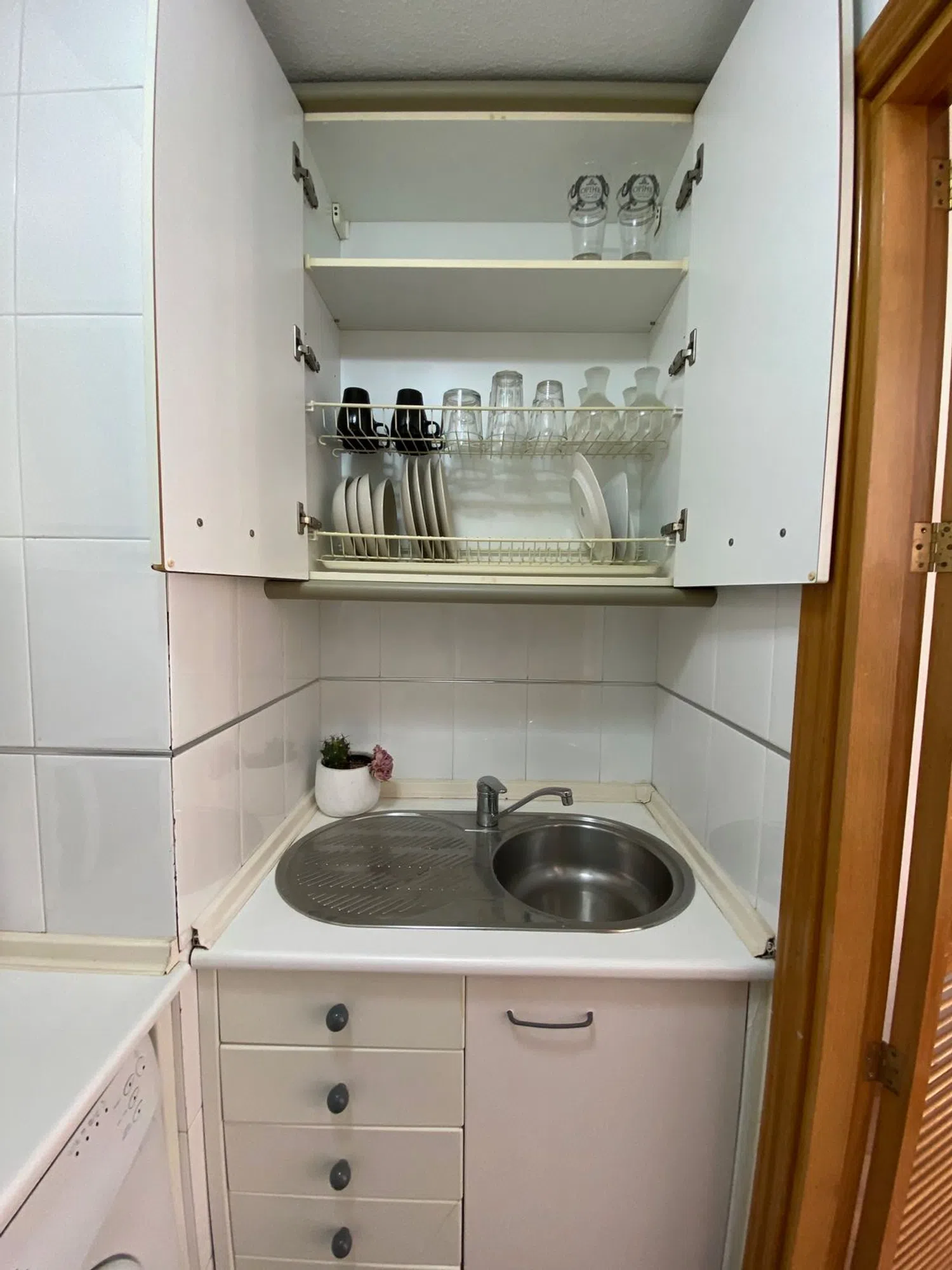 Estudio en calle de la Infanta Mercedes, 67 - Foto 13