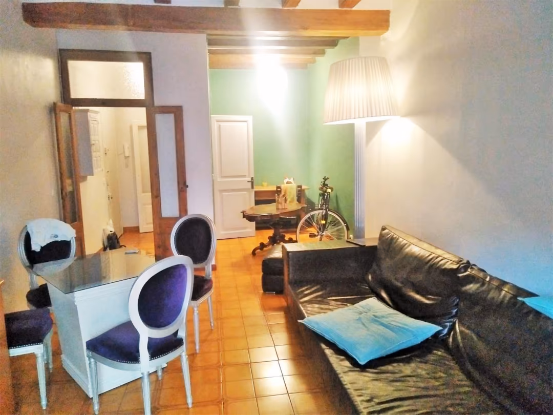 Piso en  Carrer del Comte Borrell 32 - Foto 2