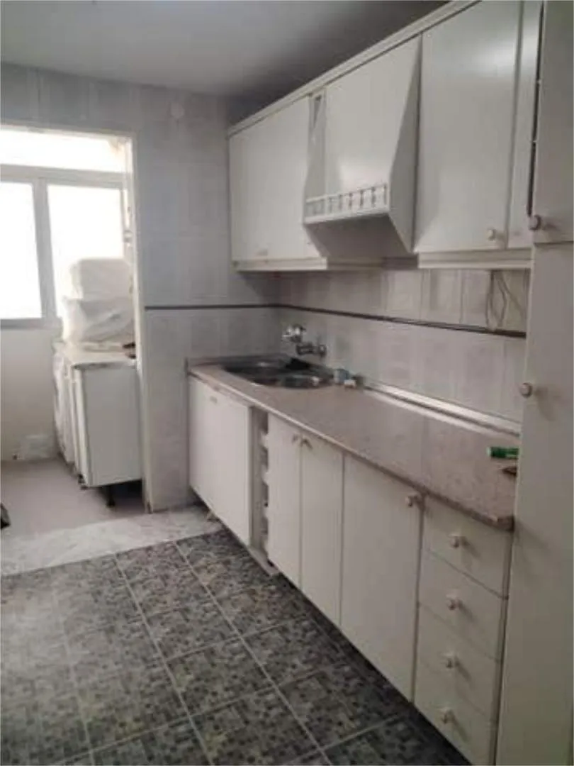 Piso en Martinez de la Rosa - Foto 4