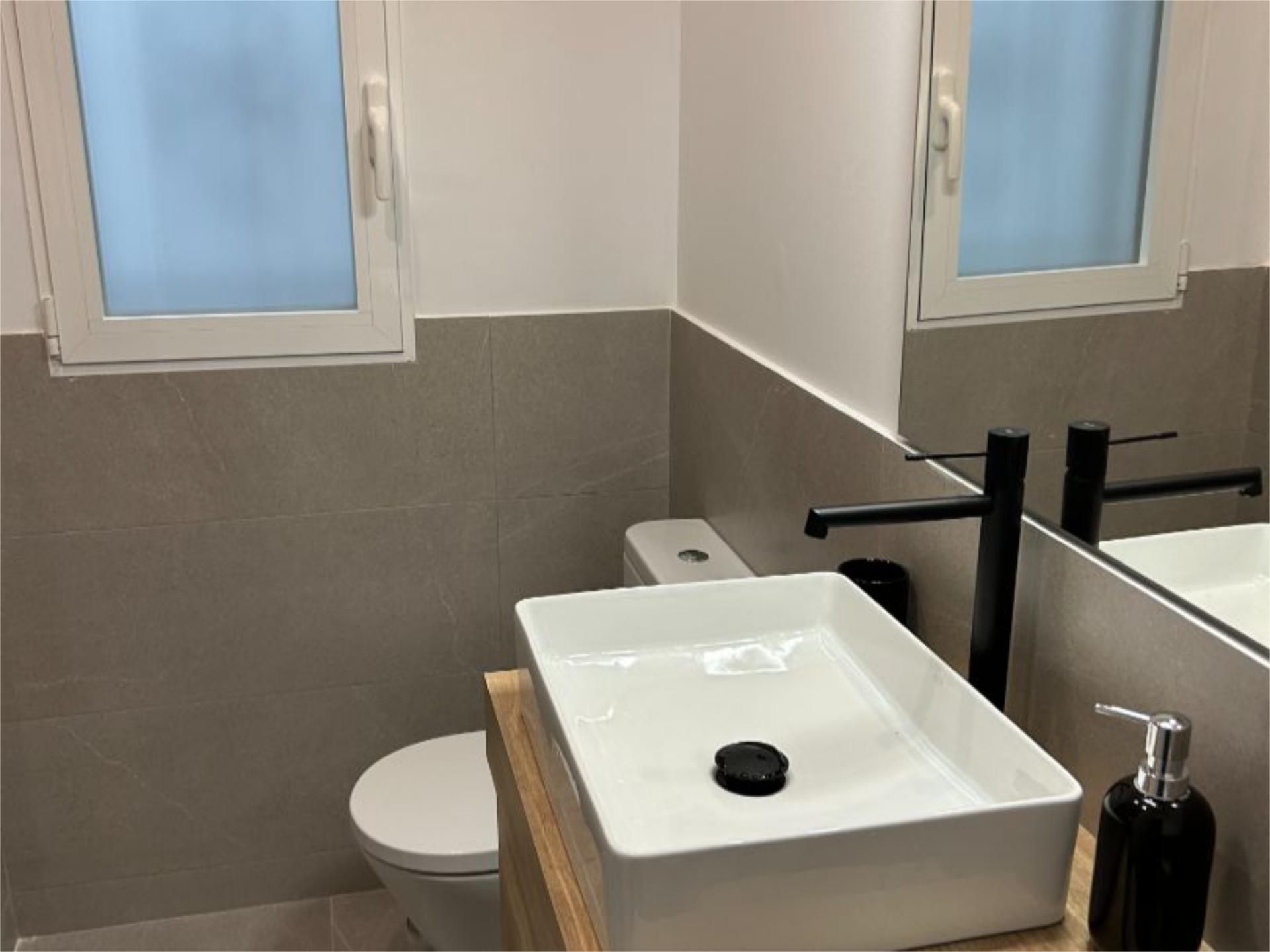 Piso en  Calle del General Lacy 42 - Foto 7