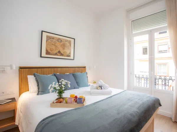 Piso en calle de Lluís de Santàngel, 19 - Foto 2