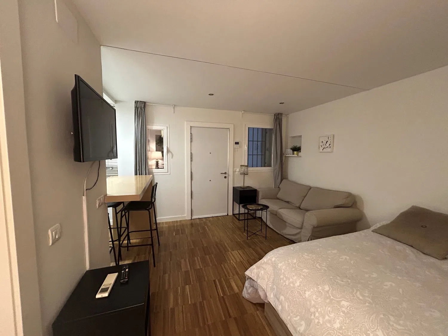 Estudio en calle de Tarragona, 38 - Foto 3