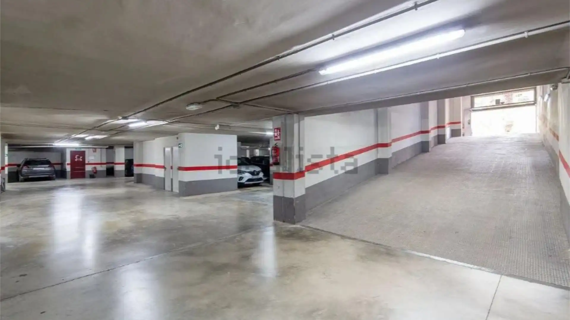 Piso en  Carrer de Carmen Estellés 10 - Foto 29