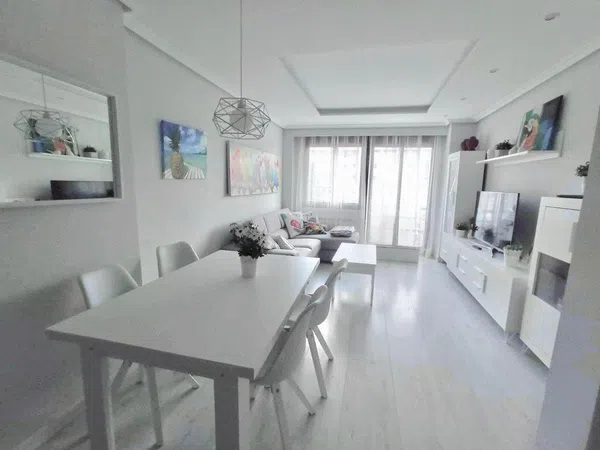 Piso en avenida del Ventisquero de la Condesa, 13