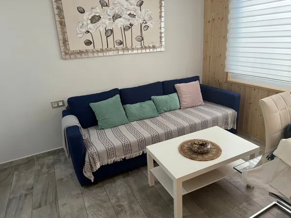 Estudio en calle de la Luna, 25 - Foto 3