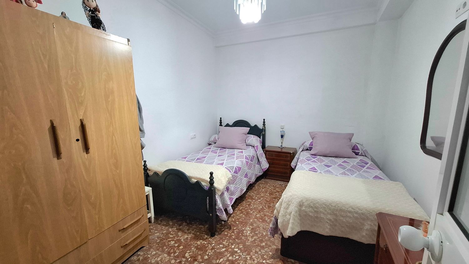 Chalet adosado en calle Marinaleda, 51 - Foto 2