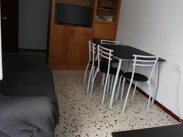 Piso en  Carrer Juan Espuche 49 - Foto 8