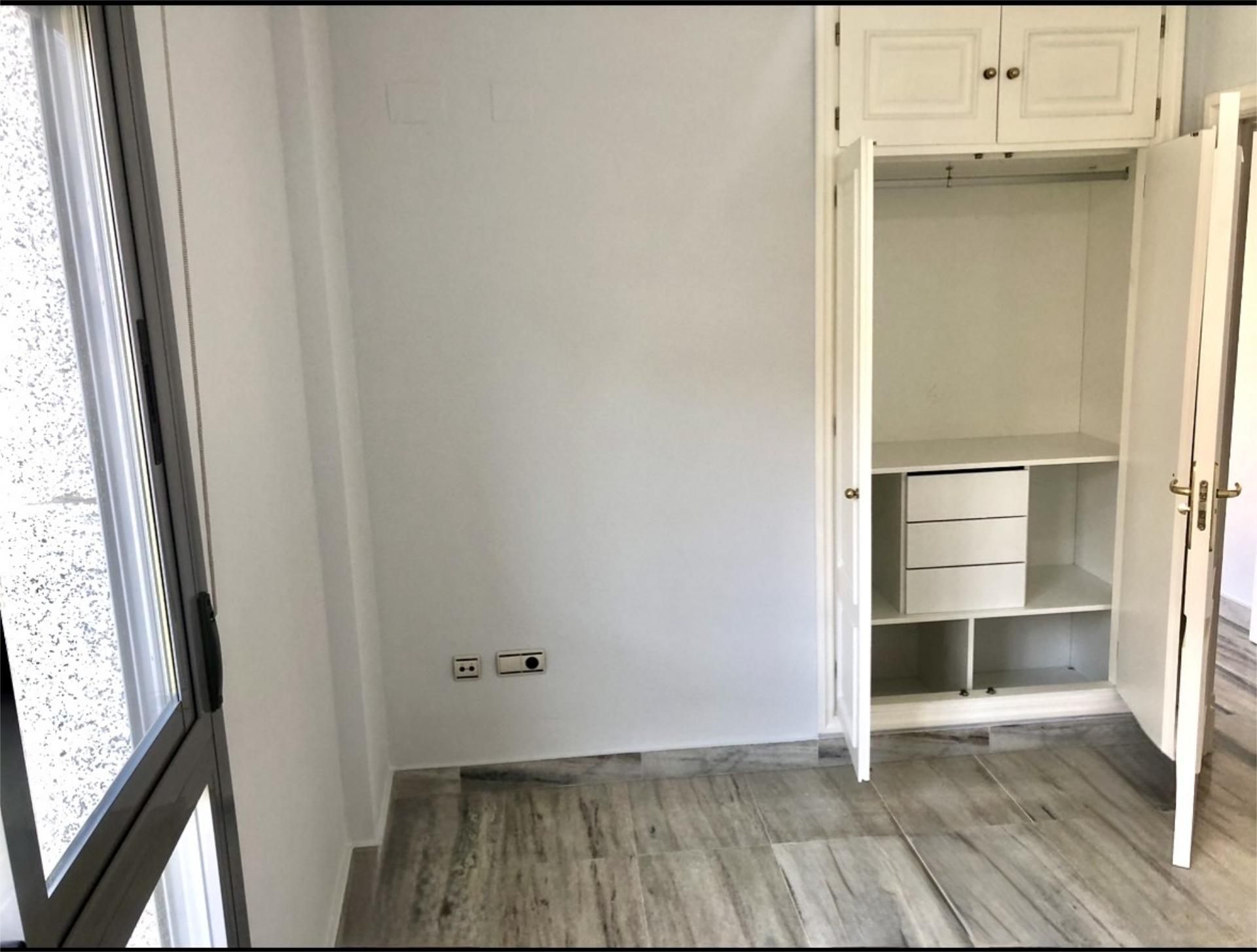 Piso en  Avenida de la Buhaira 23 - Foto 15