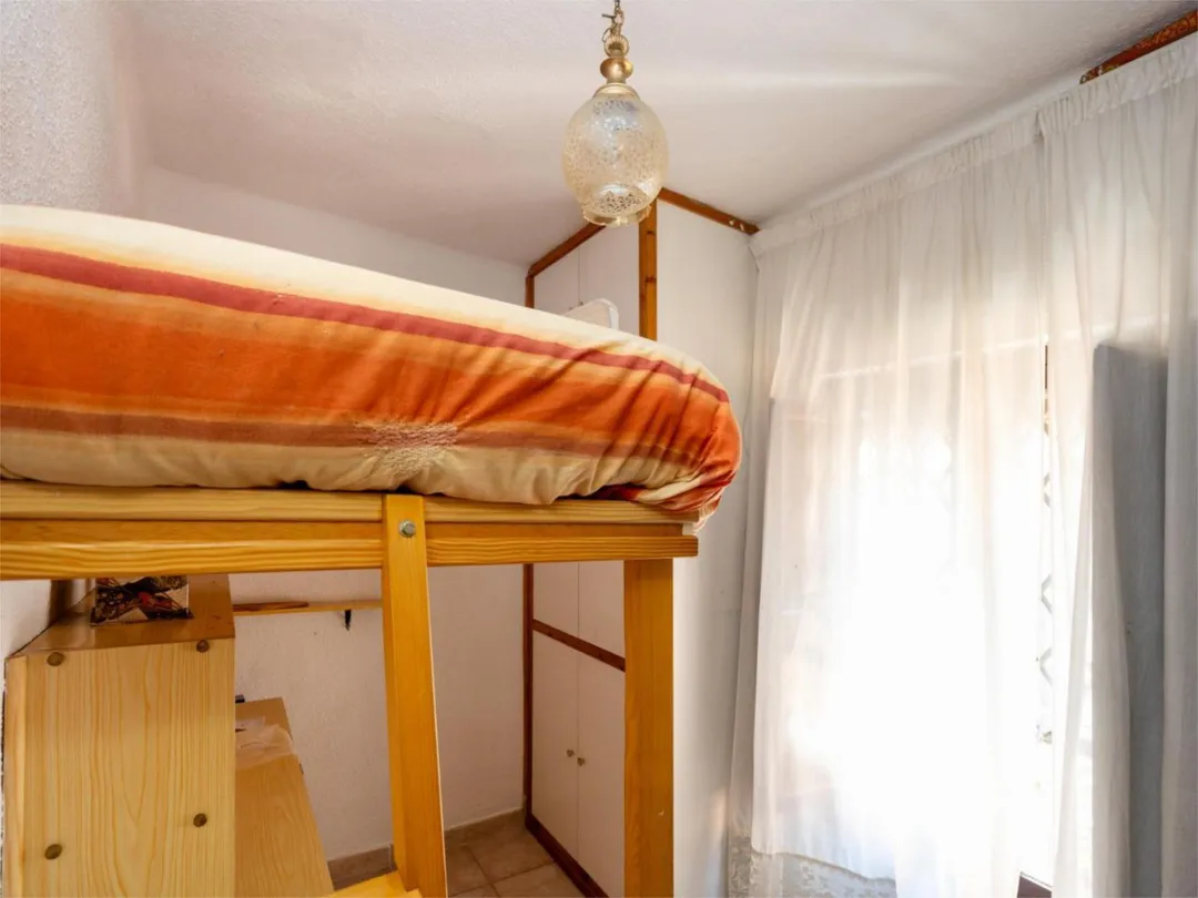 Casa adosada en  Calle Santa Herminia 37 - Foto 34