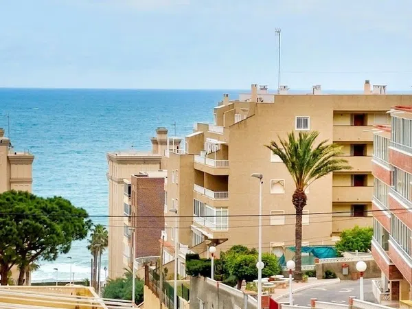 Piso en Calle Marbella, 12, Arenales del Sol - Foto 1
