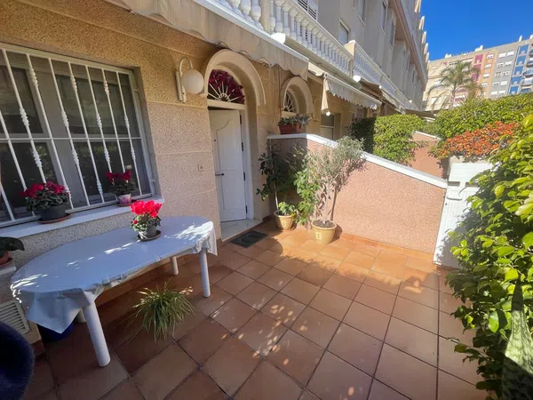 Chalet adosado en calle Ontinyent, 94 - Foto 4