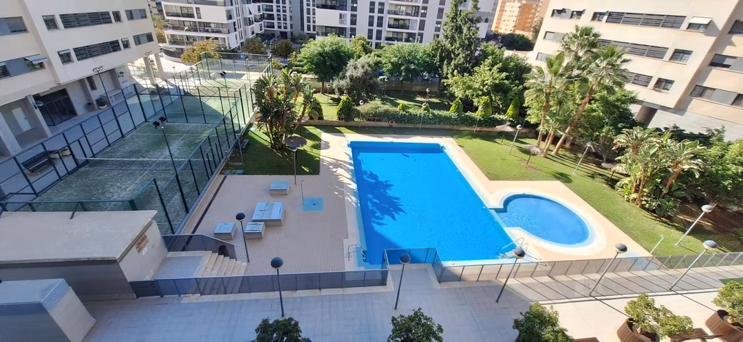 Piso en plaza Plaza del Papa Juan Pablo II 25