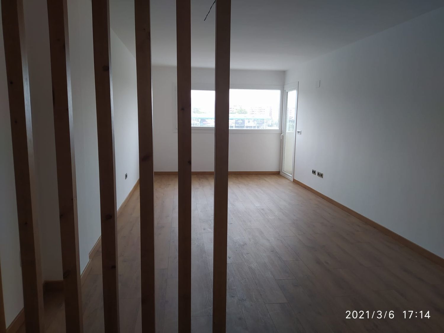 Piso en calle Escritora Carmen Laforet, 2 - Foto 7