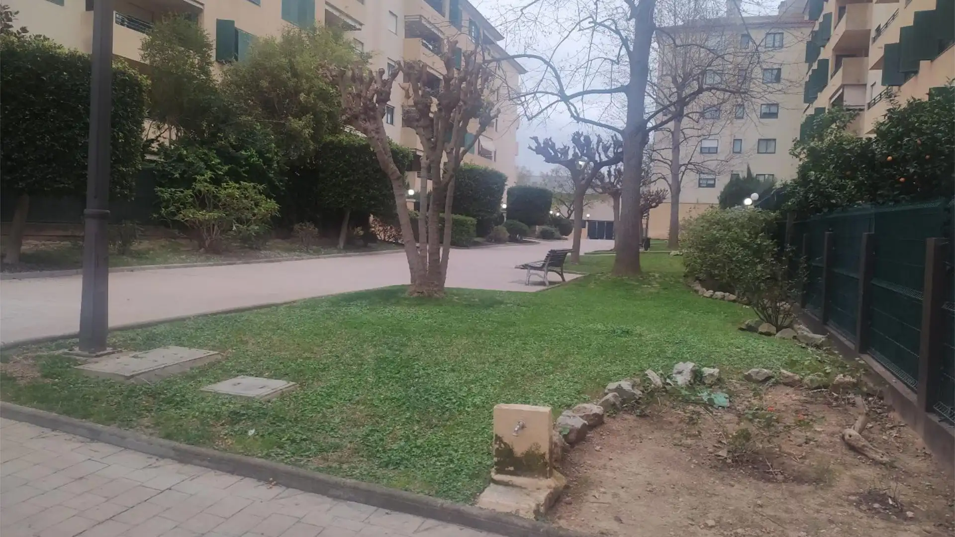 Planta baja en  Carrer de Juan Gris 15 - Foto 5