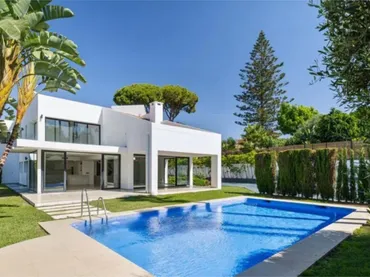 Chalet en  Carrer Pineda 12 - Foto 1