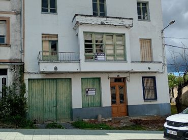 Casa adosada en  Rúa Eulogio Rosón 34 - Foto 2