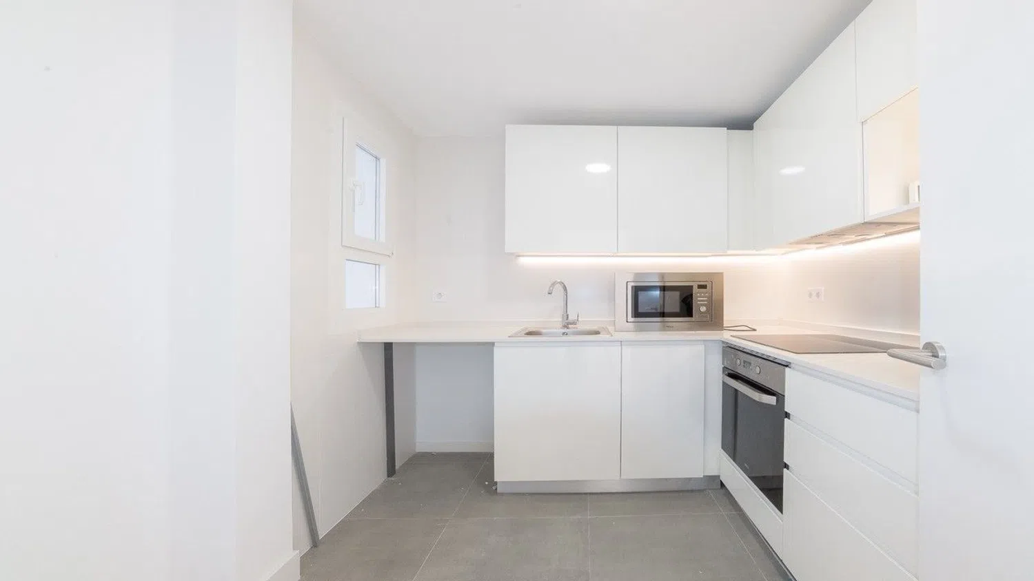 Piso en calle de la Virgen de Aránzazu, 37 - Foto 3