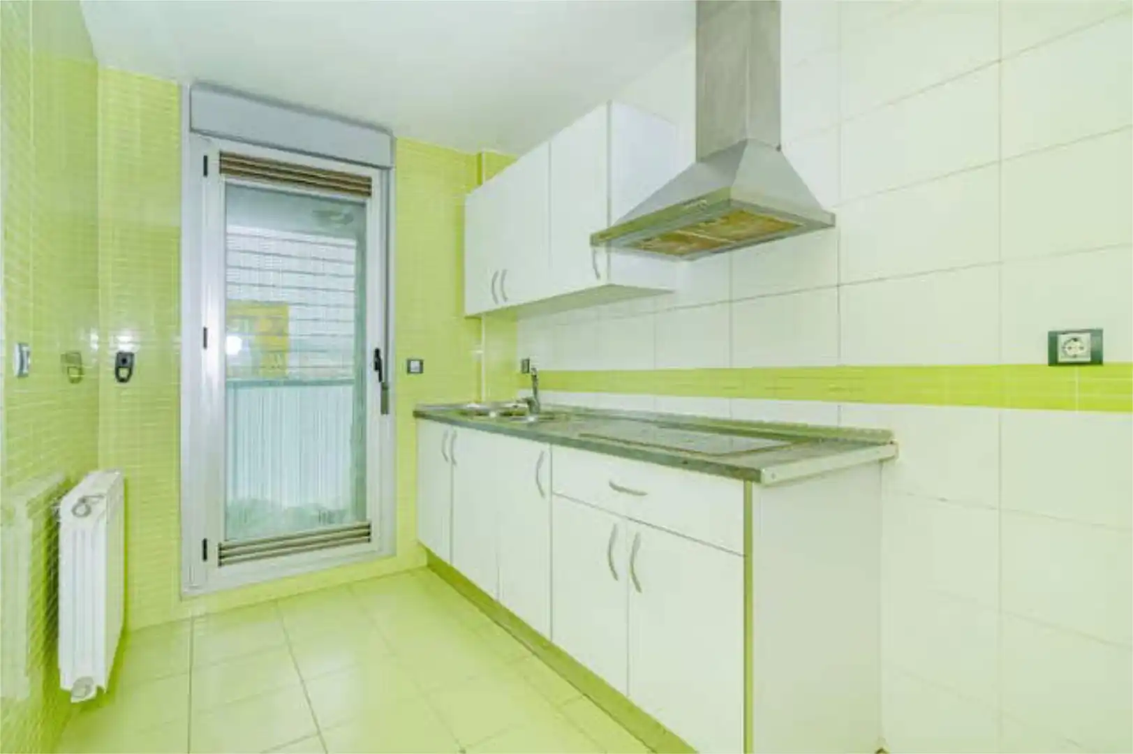 Piso en Zaidin - Foto 4