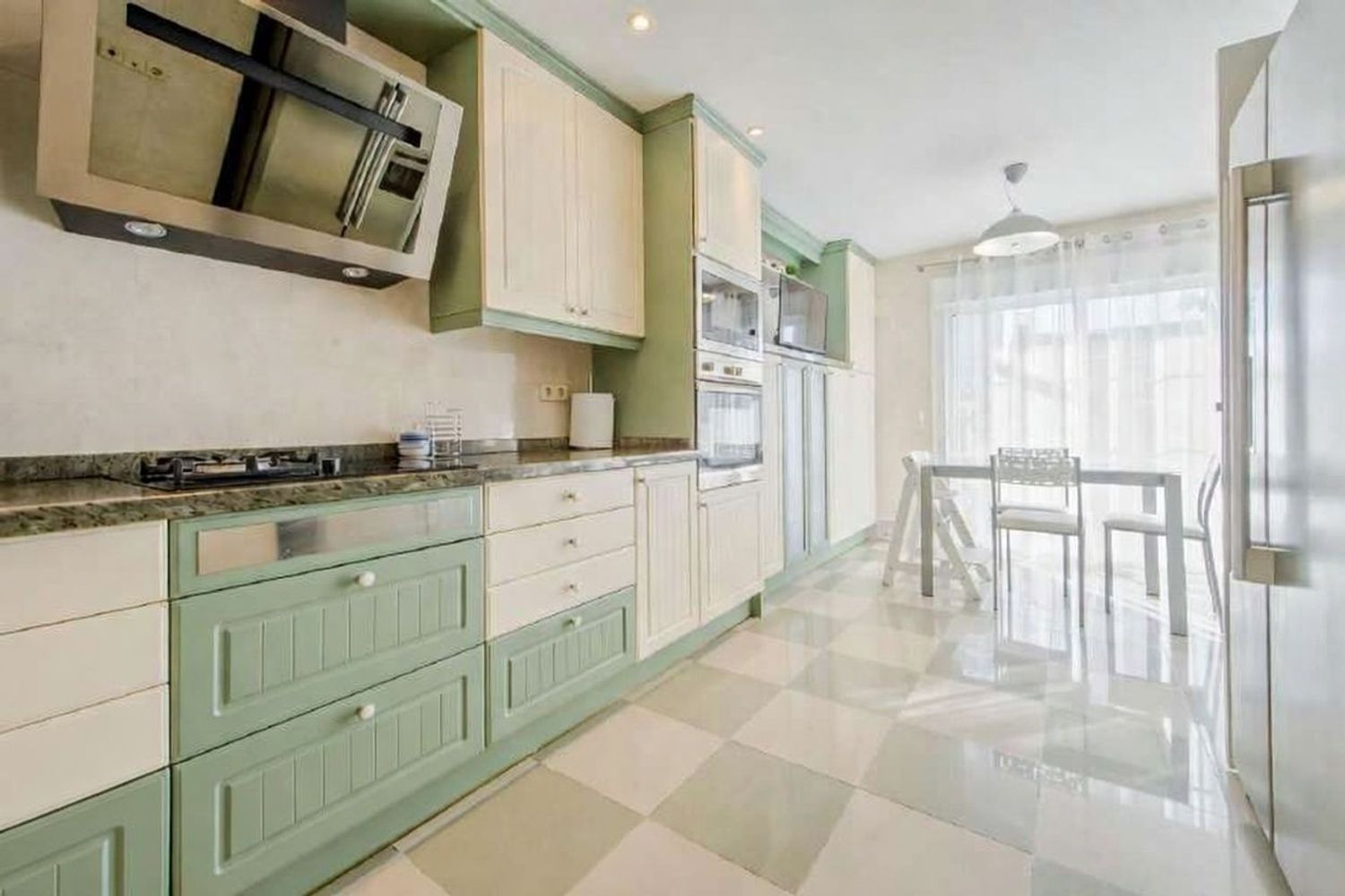 Chalet pareado en calle de Isaac Albéniz, 18 - Foto 4