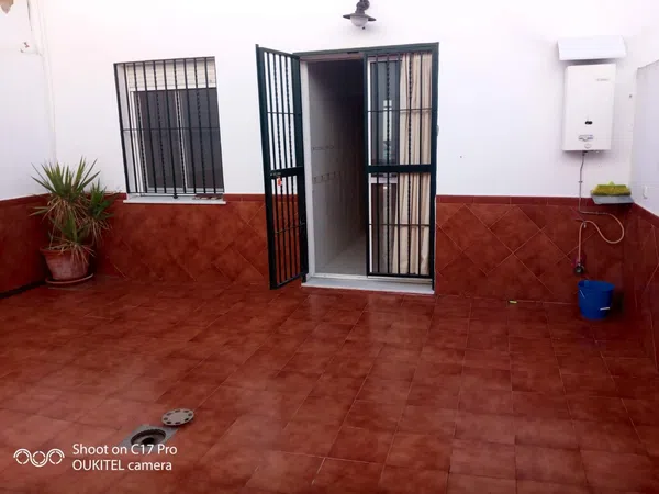 Chalet adosado en Calle Victoria Kent, 155 - Foto 5