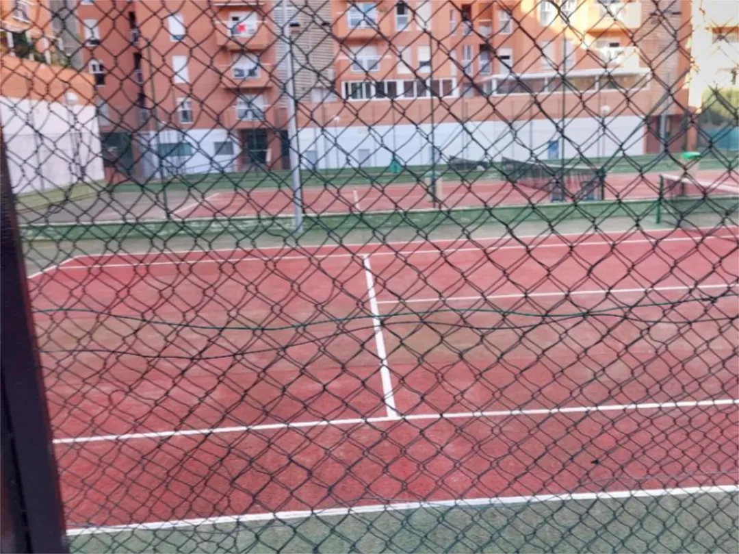 Piso en  Calle Cueva de Menga 3 - Foto 4