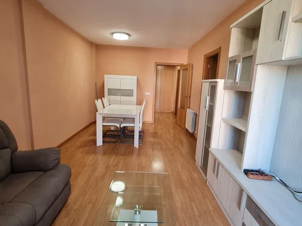 Piso en calle de Gloria Fuertes, 6