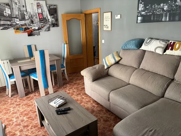 Piso en calle Caldas de Reyes, 14 - Foto 2