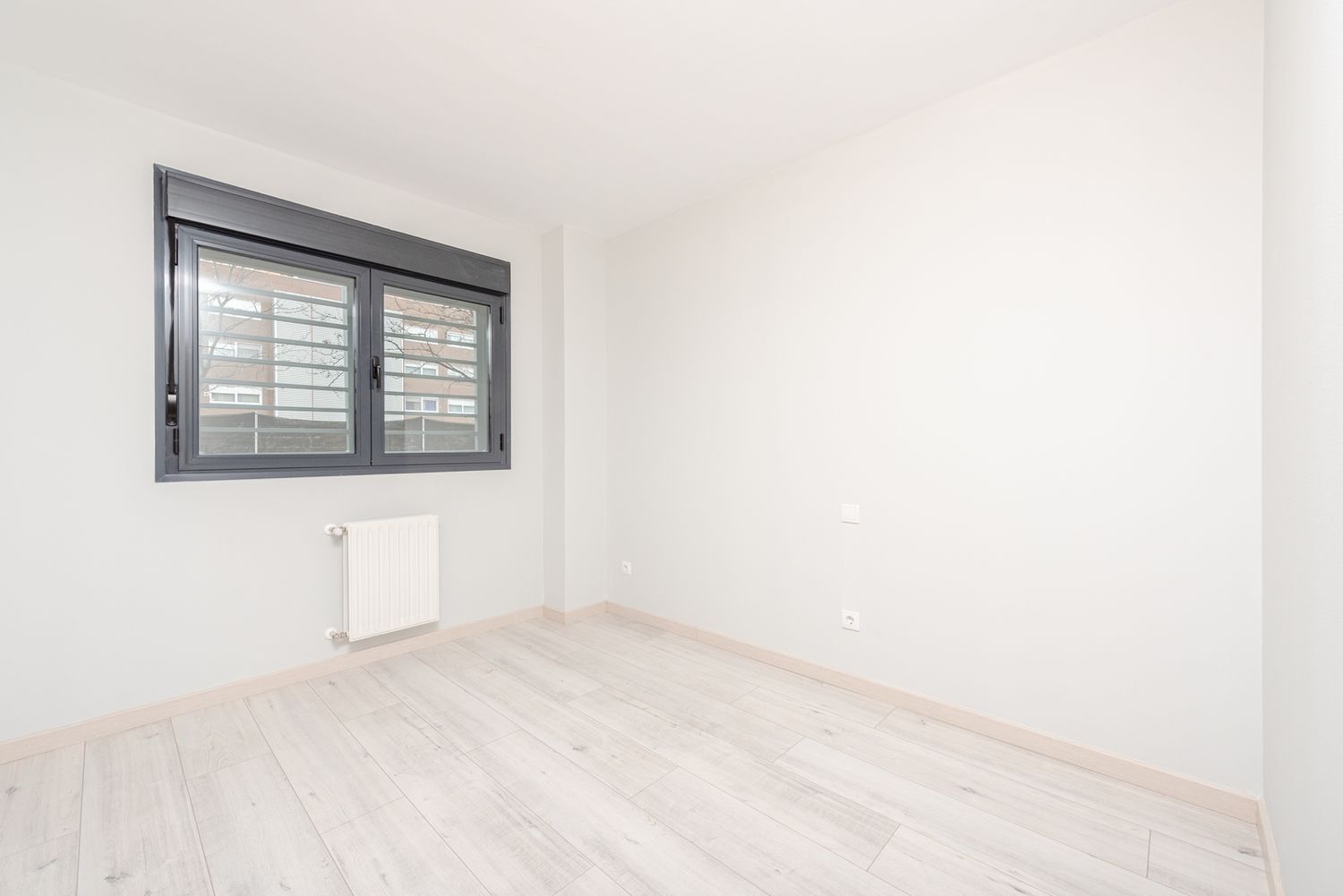 Piso en avenida Joan Miró - Foto 12